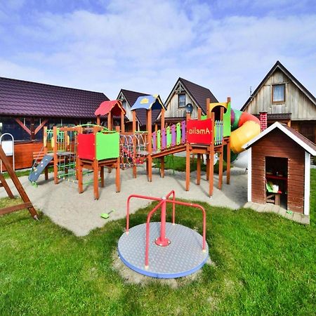 2-Storey Holiday Homes, ウストロニエ・モルスキエ エクステリア 写真