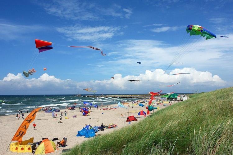 2-Storey Holiday Homes, ウストロニエ・モルスキエ エクステリア 写真